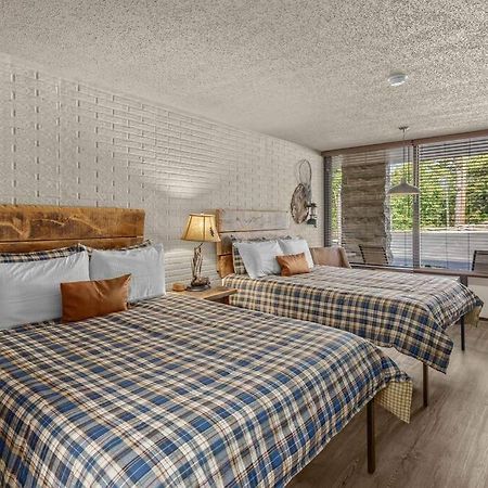 יוריקה ספרינגס Stonegate Lodge 2 Queen Beds Fast Wifi 50" Tv Salt Water Pool Room #207 מראה חיצוני תמונה